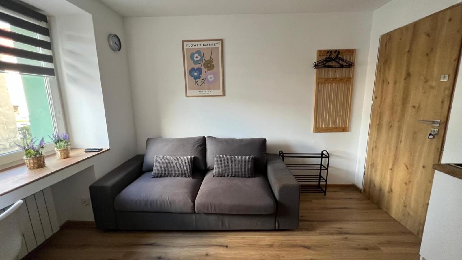 Apartmentsbymatyrafa-x *